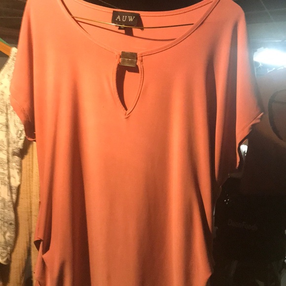 Blouse - Picture 2 of 4